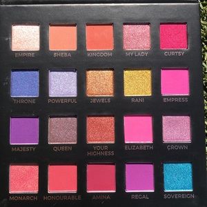 Eyeshadow palette